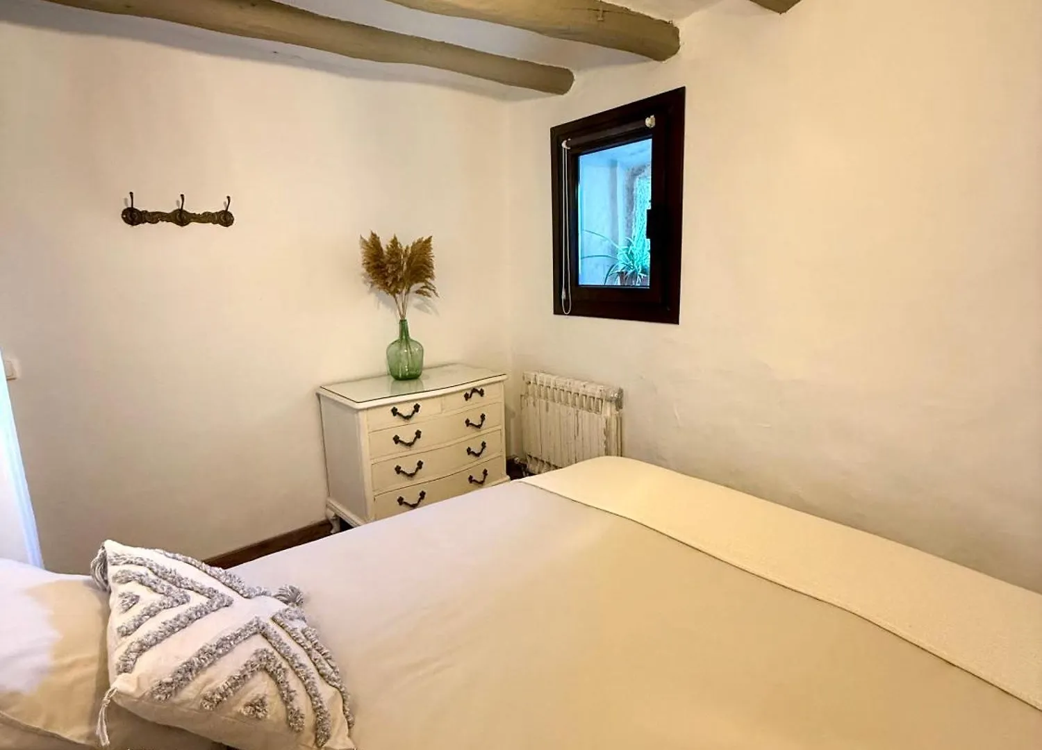 Masia Aubareda San Martín de Tous B&B