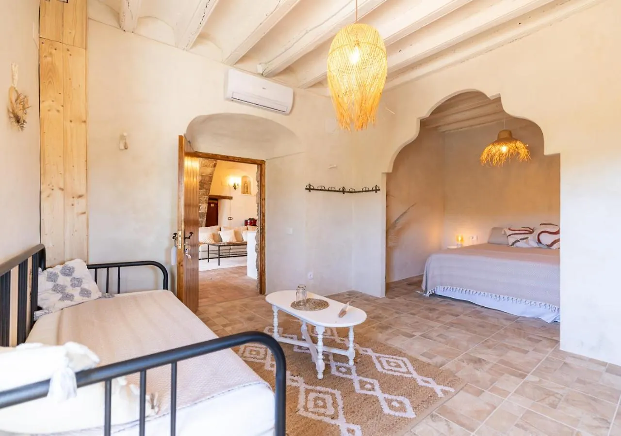 Masia Aubareda San Martín de Tous 0*,  스페인